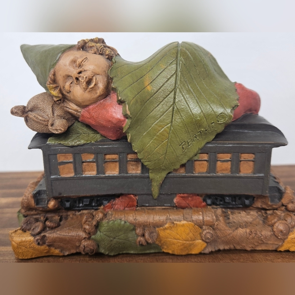 Tom Clark vintage "Bertha" train gnome clay sculpture